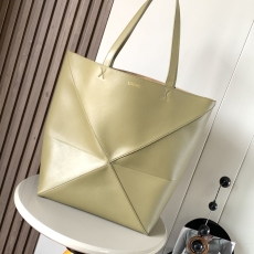 Loewe Shopping Bags